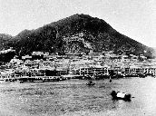 01-15-406|从维多利亚港南眺西营盘的一段海傍,约摄於1890年。(1890)